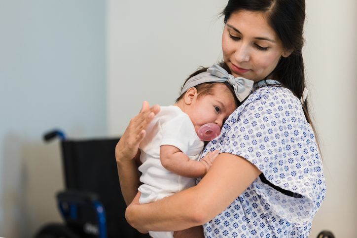 Prenatal and postnatal care consultation supporting maternal health in San Diego, CA